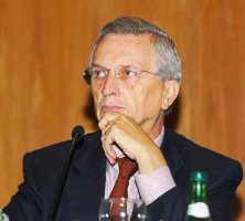 Francisco Sarsfield Cabral