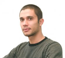 Sandro William Junqueira